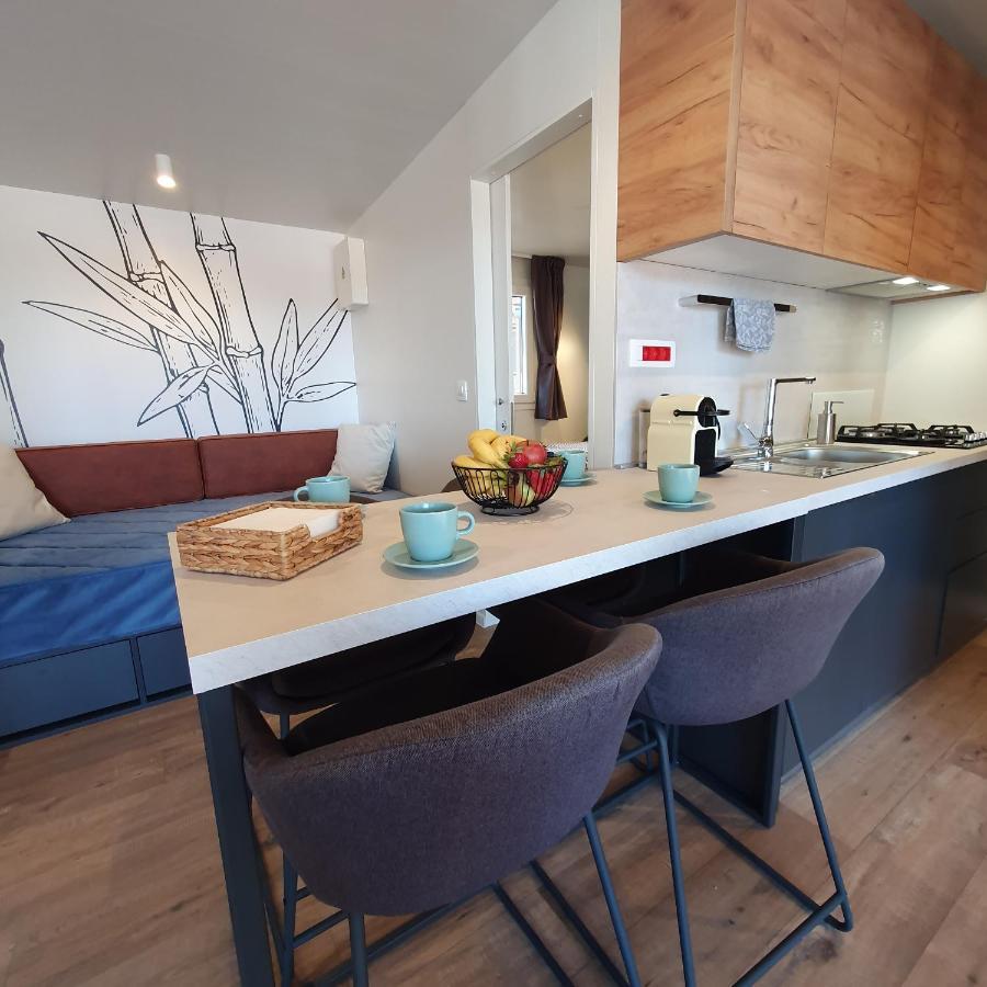 Biograd Mobile Home Oasis บีโอกราดนาโมรู ภายนอก รูปภาพ
